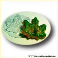 Maple leaf 103 g plastic mold