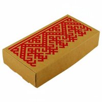 Коробка натуральная крафт с вышивкой