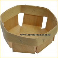 Small hexagonal veneer basket