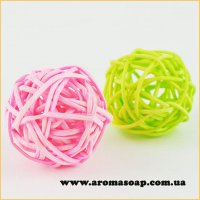 Colored rattan ball 30 mm 1 piece